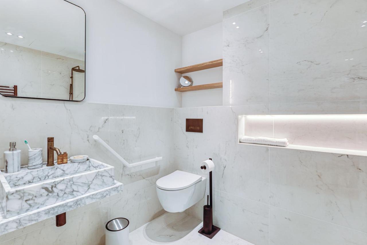 Quartier Libre - Saint Georges Aparthotel Paris Ngoại thất bức ảnh